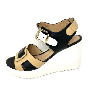 Sandalia Stonefly Marro