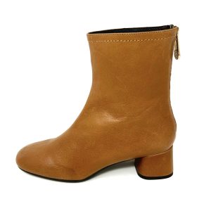 Boti Pedro Miralles Cuero