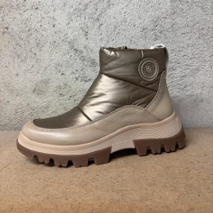 Boti Hispanitas Arena